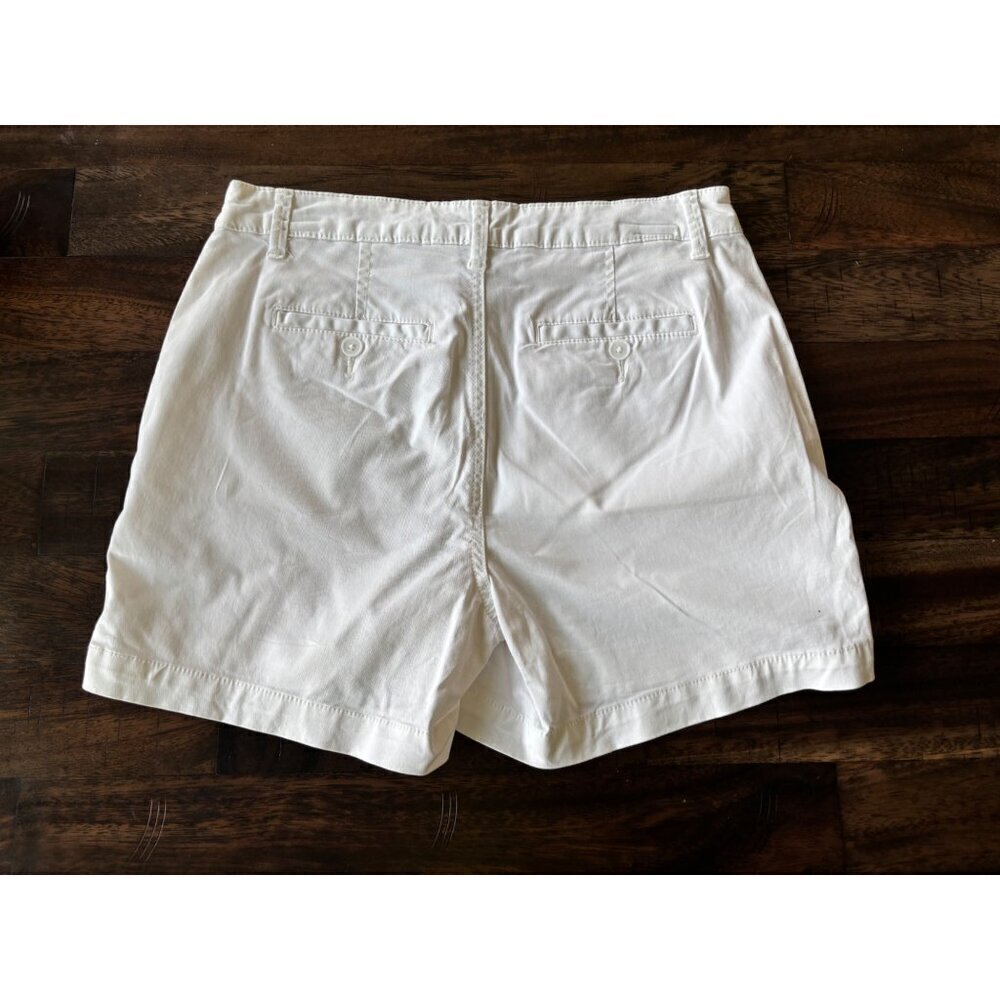 A New Day Women's White Stretch Shorts - Picture 2 of 5